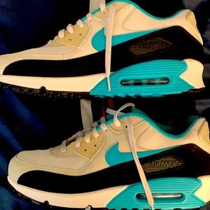 Nike AirMax SIZE 14 men’s